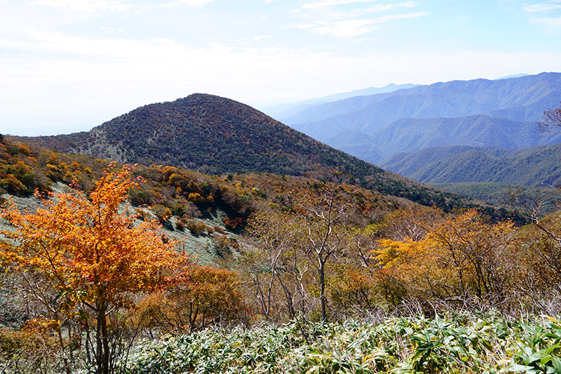 那須連山の中で一番西端に位置する白笹山