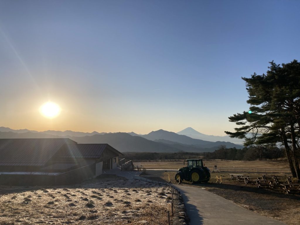 清泉寮本館から