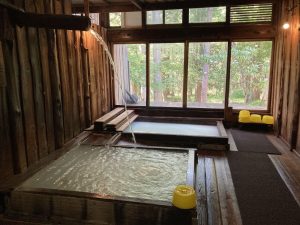 【長野県・蓼科】暑いときこそ温泉！？武田信玄ゆかりの秘湯でデトックス＆リフレッシュしよう！