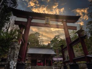 【山梨・富士吉田】日本最大級の鳥居！約2000年ほどの歴史がある神社「北口本宮冨士浅間神社」