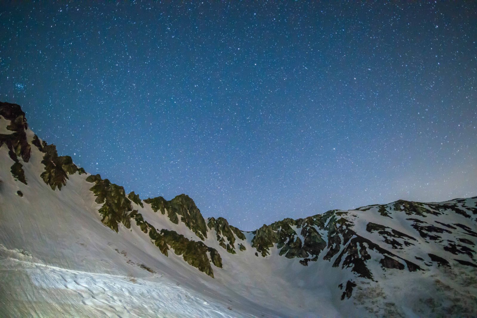 長野県駒ケ根市 駒ヶ根高原 千畳敷カール 星空
