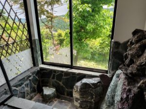 【高崎市倉渕町】里山の温泉付き、眺望良好な別荘を紹介します