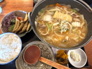【富士五湖周辺】絶対に食べたい！人気ほうとう店?庄ヤ