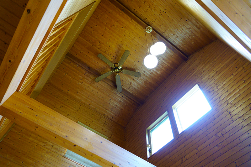 リビングの吹き抜け