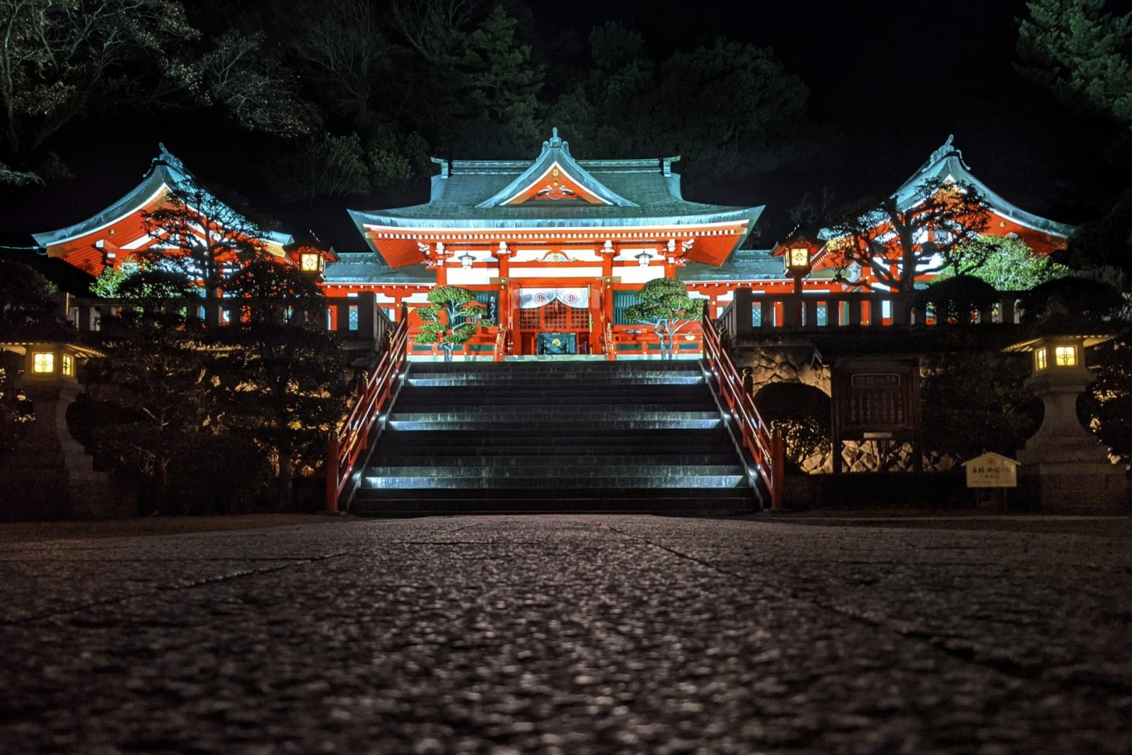 夜の足利織姫神社