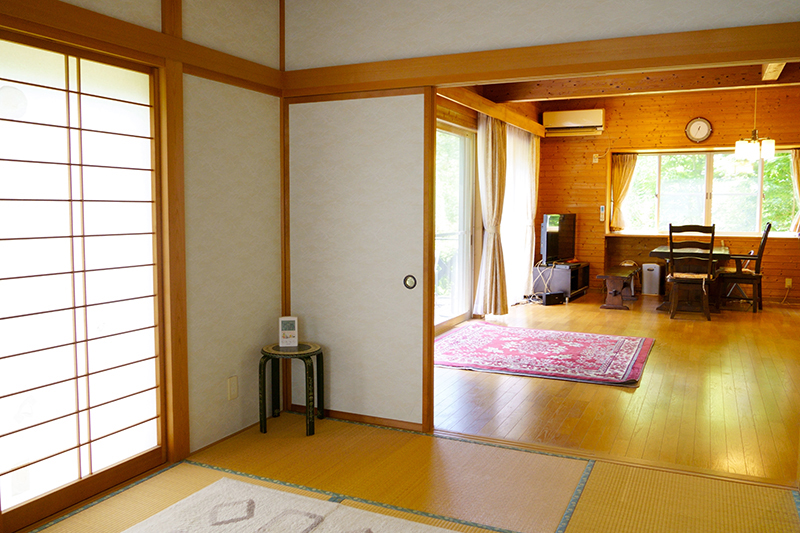 明るい和室