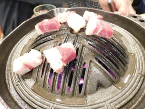 ジンギスカン専門店　思わず喉がうなる　万蔵　東御市