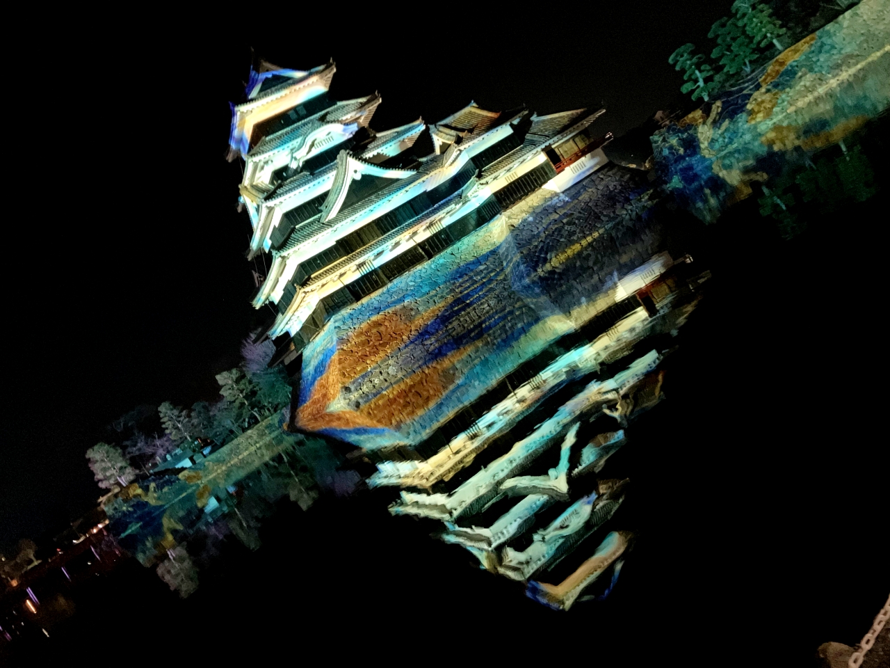 幻想的な松本城