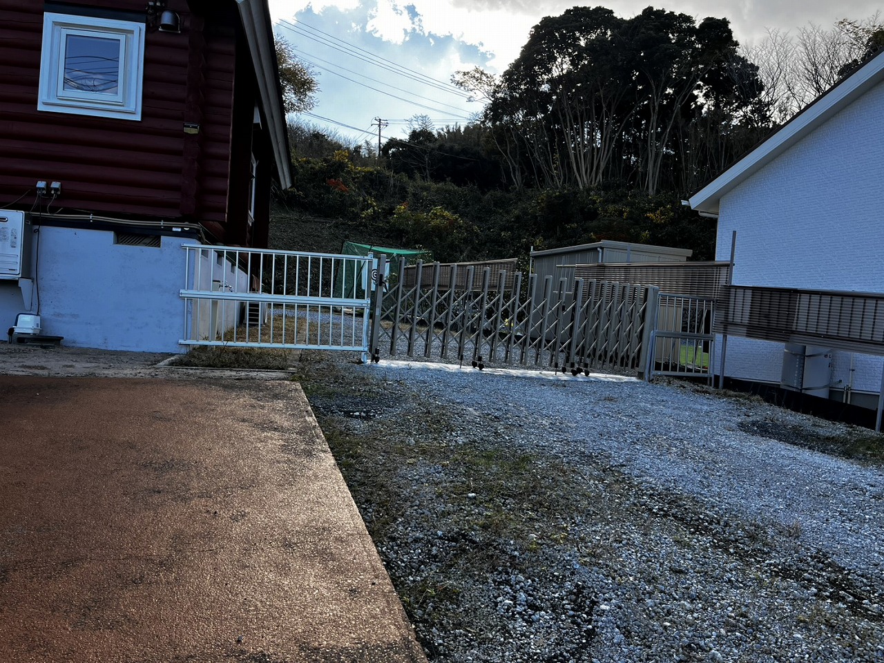 目隠しフェンスはあるけど