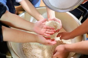 ◆いなか暮らしを楽しむ◆味噌仕込みや沢庵漬け…昔ながらの保存食をこしらえる『いなかの冬の手仕事』