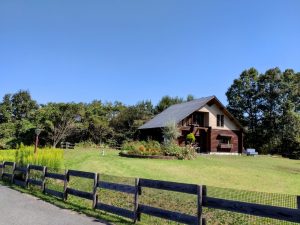 【山梨・山中湖】ログハウスを所有しているオーナー様必見！売却するなら今！