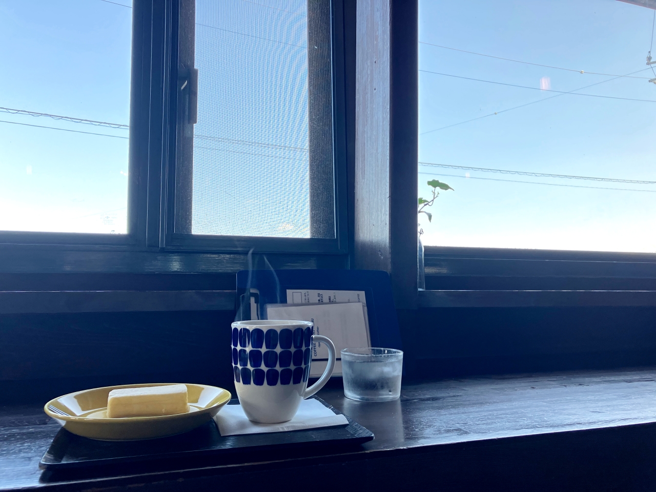 チルアウトスタイルコーヒーのカフェタイム